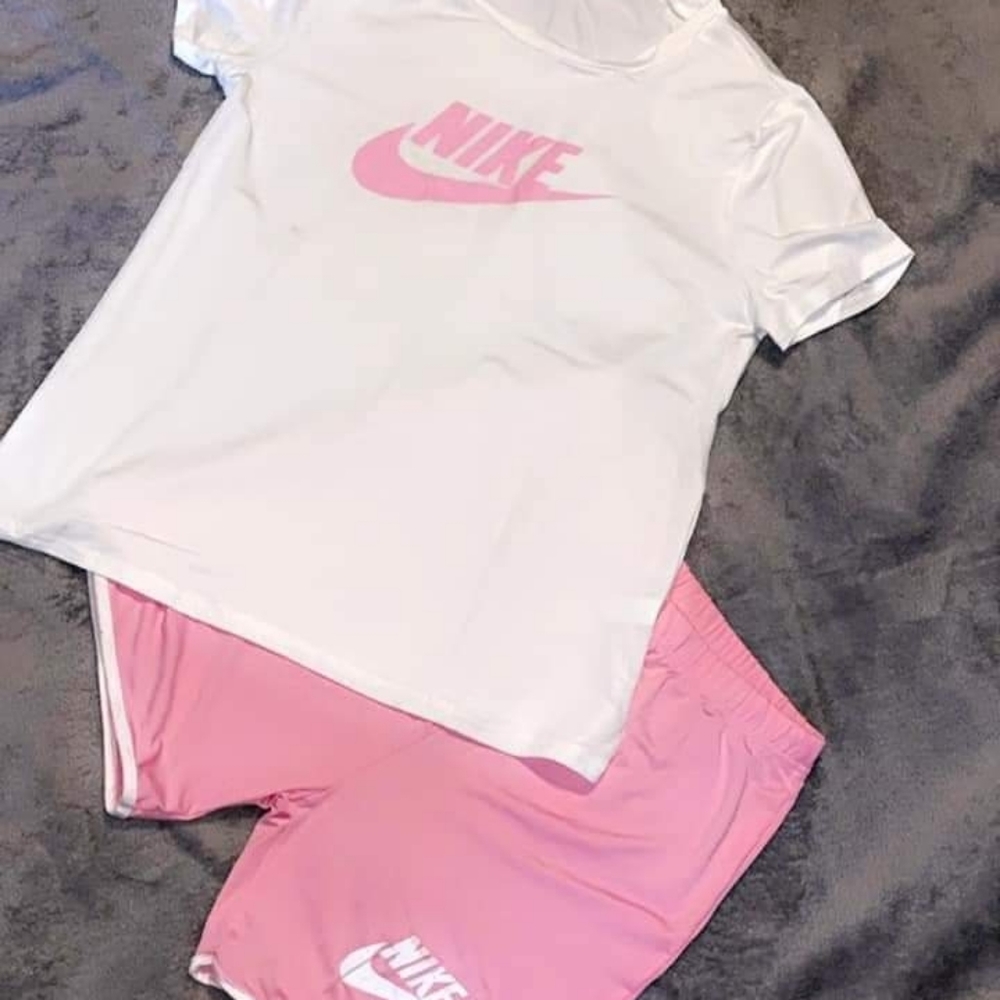 Nike 2Peice Sets